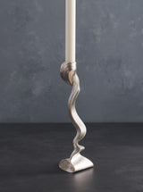 Un Silver Candlestick